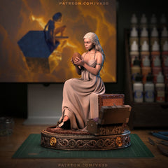Daenerys Targaryen - Dragon Gift